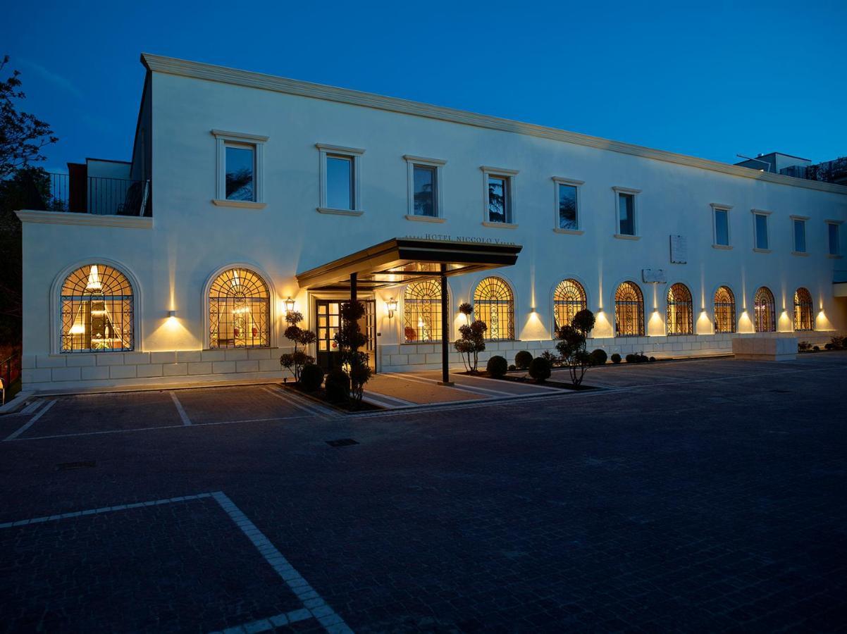 Hotel Niccolo' V - Terme dei Papi Viterbo Esterno foto