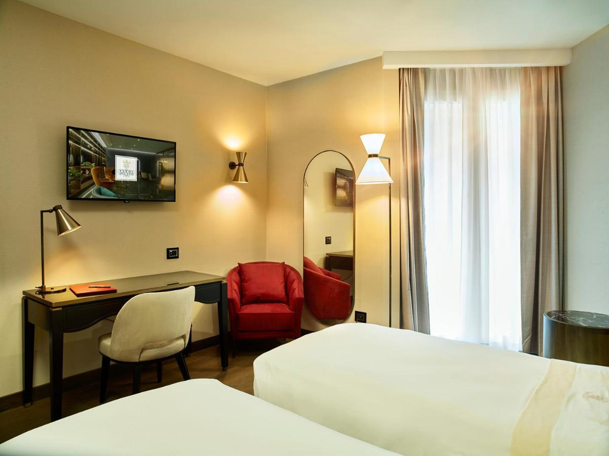 Hotel Niccolo' V - Terme dei Papi Viterbo Esterno foto