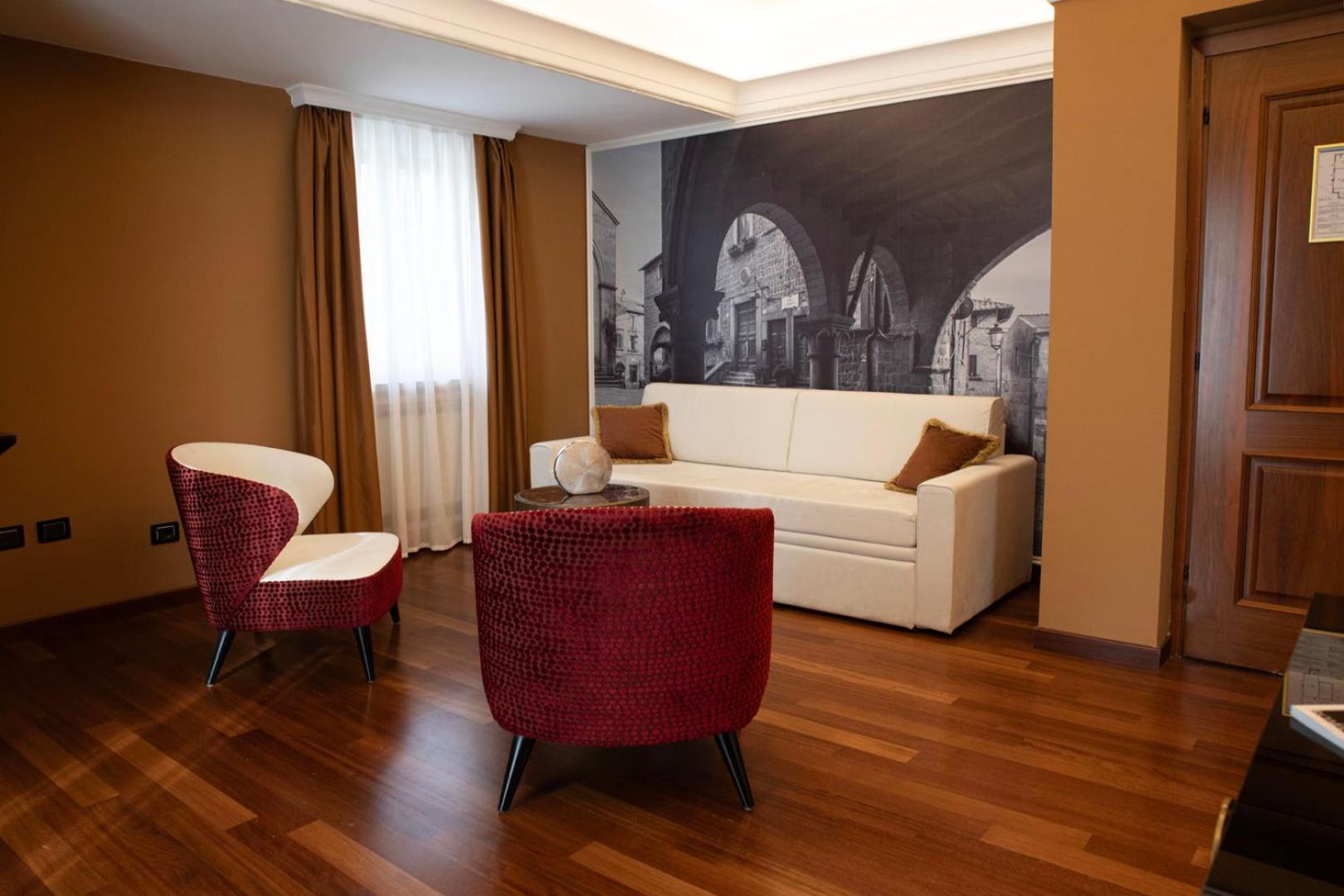 Hotel Niccolo' V - Terme dei Papi Viterbo Esterno foto